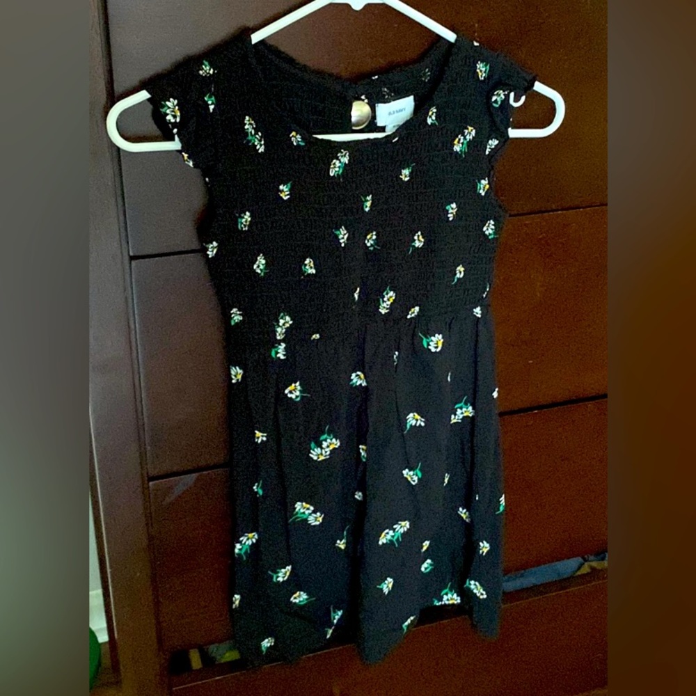 Old Navy girls black floral smock top dress size 8